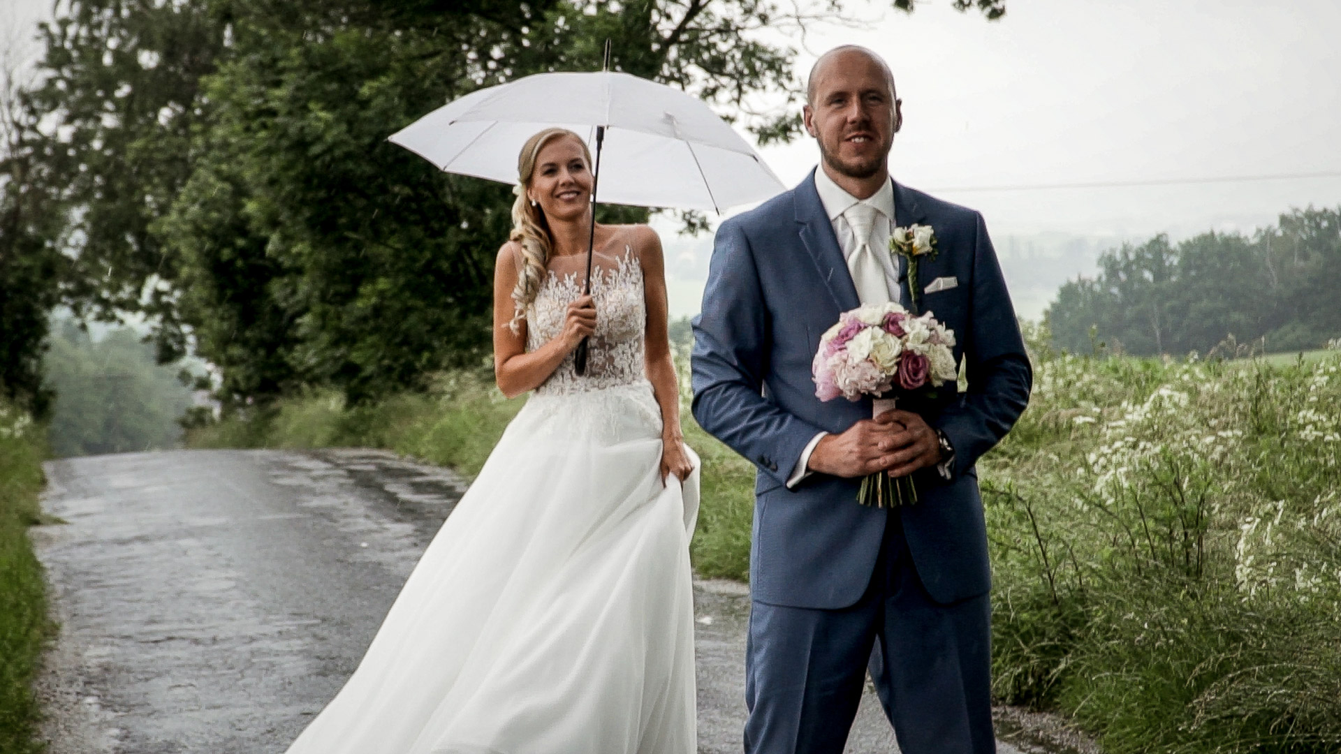 Veselá svatba v dešti u Havlíčkova Brodu na statku u Kulaka